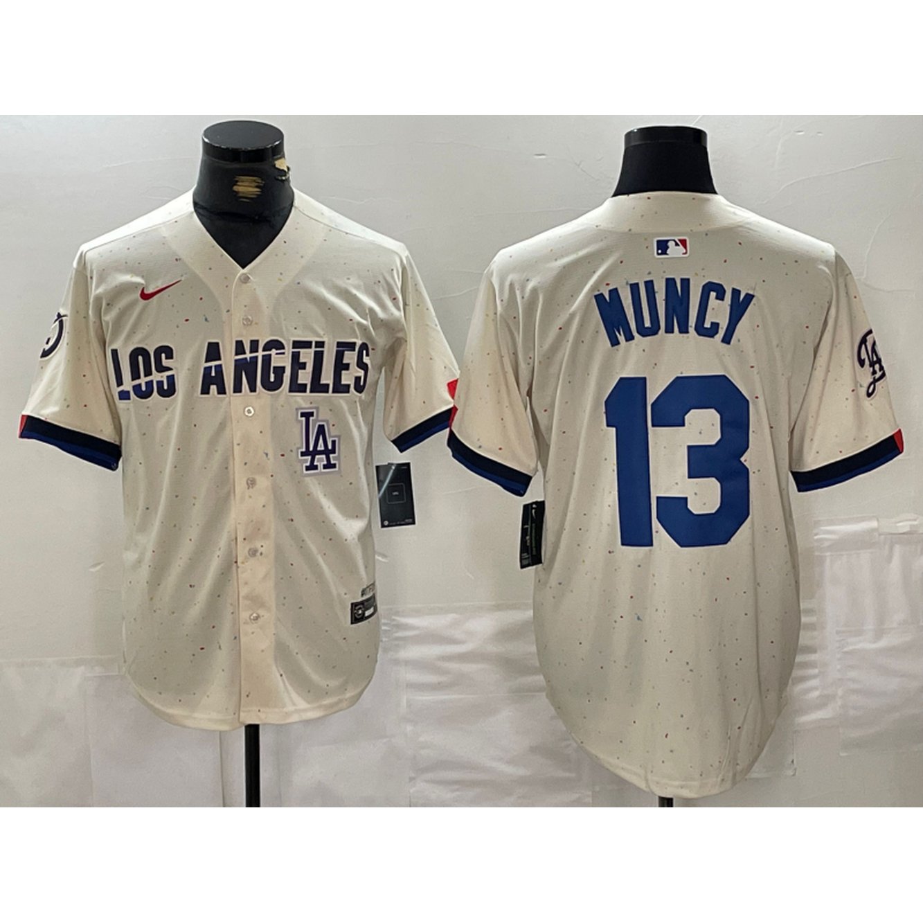 Men's Los Angeles Dodgers #13 Max Muncy Cream Stitched Baseball Jersey 1