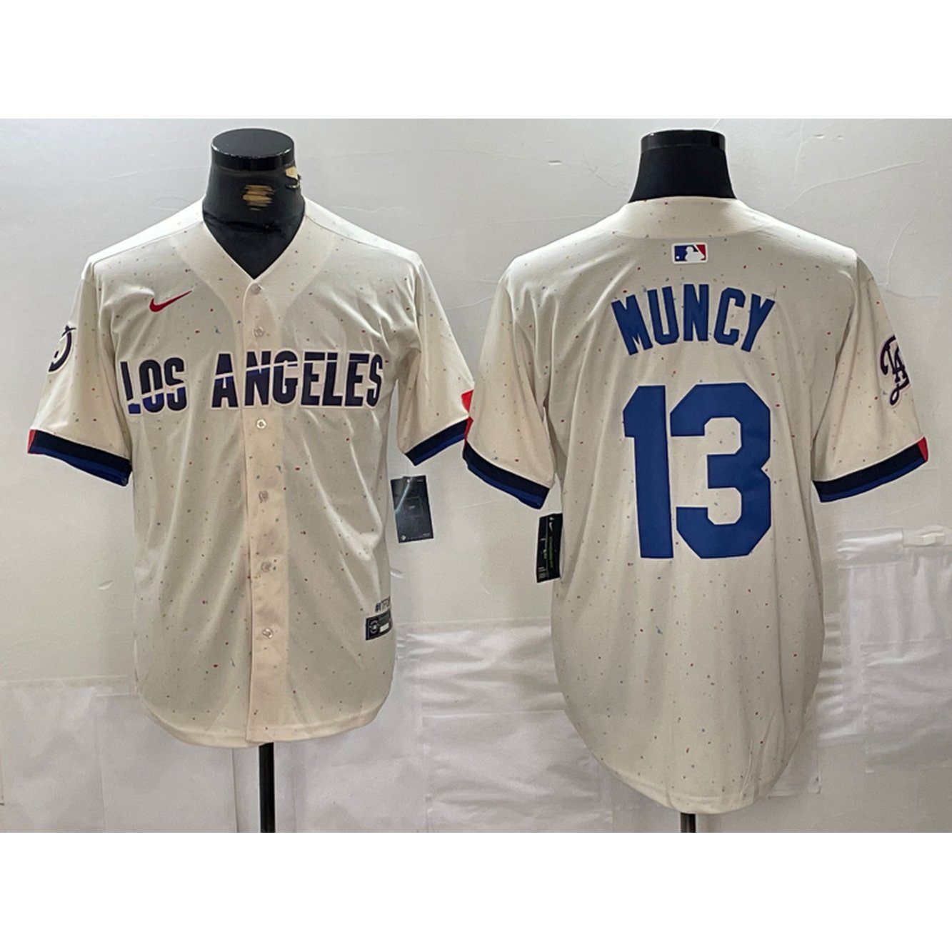 Men's Los Angeles Dodgers #13 Max Muncy Cream Stitched Baseball Jersey 1