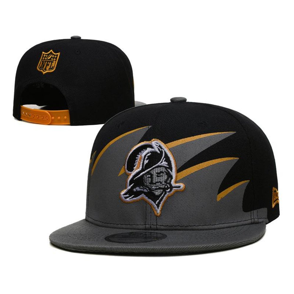 Tampa Bay Buccaneers Snapback Hat 1