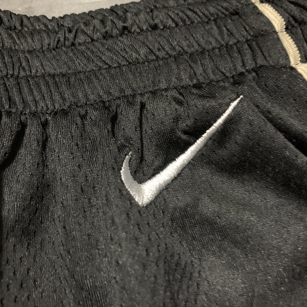 Milwaukee Bucks Black Shorts 5