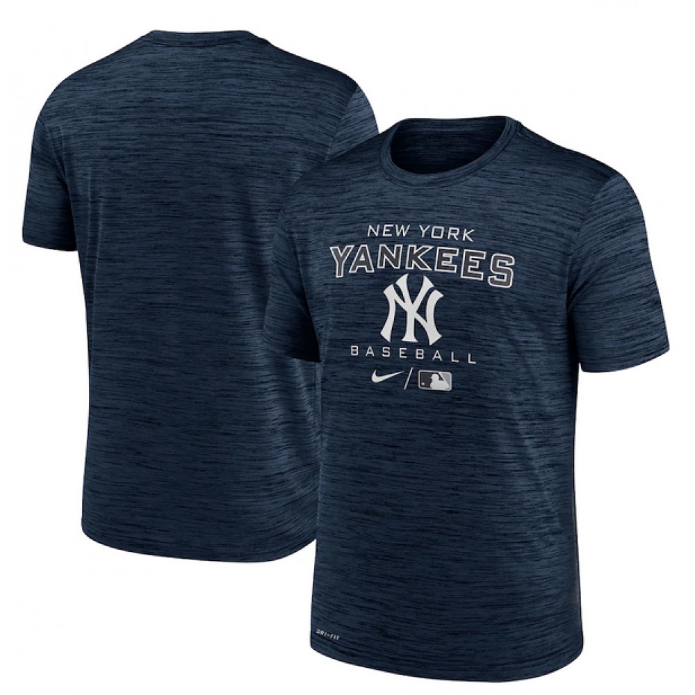 Men's New York Yankees Navy T-Shirt 1